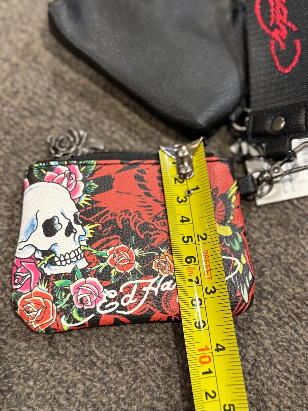 Ed Hardy Black & Red Floral Skull Wristlet Keychain Set - Picture 10 of 11